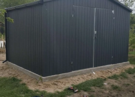 Garáže v barevném provedení 82