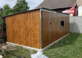 Garáže v barevném provedení 61