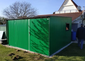 Garáže v barevném provedení 144