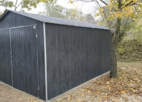 Garáže v barevném provedení 183