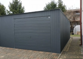 Garáže v barevném provedení 192