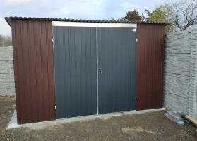 Garáže v barevném provedení 199