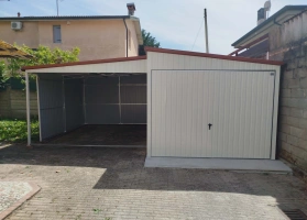 Garáže v barevném provedení 307