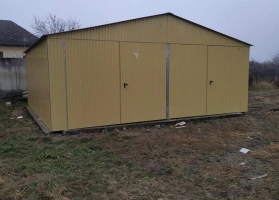 Garáže v barevném provedení 249