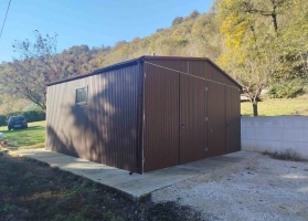 Garáže v barevném provedení 247