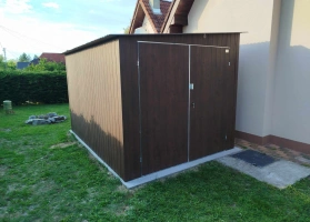 Garáže v barevném provedení 308