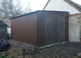 Garáže v barevném provedení 185