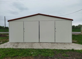 Garáže v barevném provedení 259