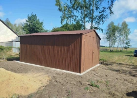 Garáže v barevném provedení 315
