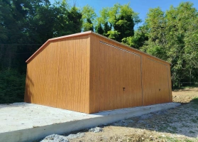 Garáže v barevném provedení 264