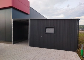 Garáže v barevném provedení 241