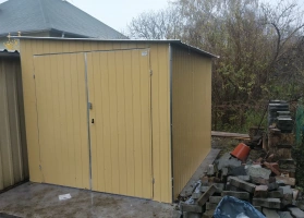 Garáže v barevném provedení 190