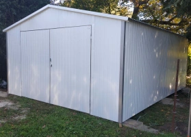 Garáže v barevném provedení 113