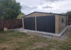 Garáže v barevném provedení 281