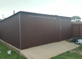 Garáže v barevném provedení 159