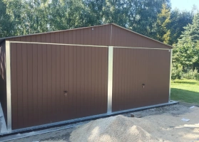 Garáže v barevném provedení 166