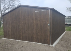 Garáže v barevném provedení 200