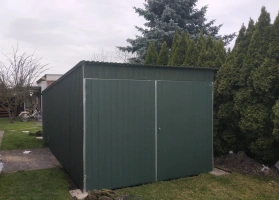 Garáže v barevném provedení 132