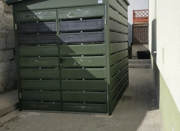 Přístřešky na popelnice 379
