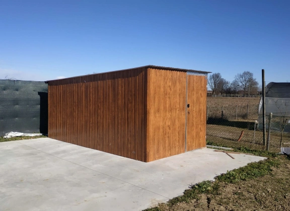 Garáže v barevném provedení 66